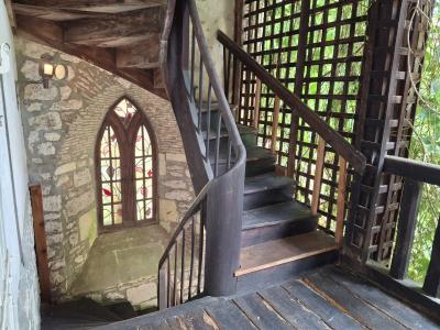 Period Property With Swimming Pool