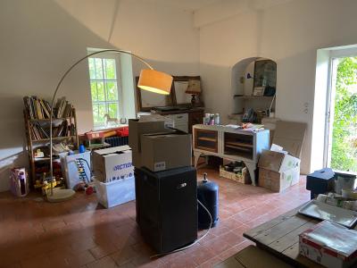Stunning Country House with Land and Outbuilding