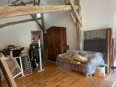 Stunning Country House with Land and Outbuilding
