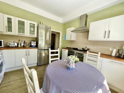 Detached House with Guest House and Swimming Pool