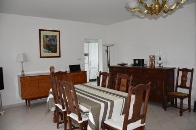 Single Storey House in Calm Setting
