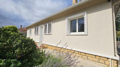 Single Storey House in Calm Setting