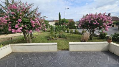 Single Storey House in Calm Setting
