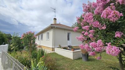 Single Storey House in Calm Setting