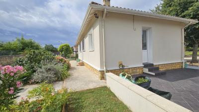 Single Storey House in Calm Setting