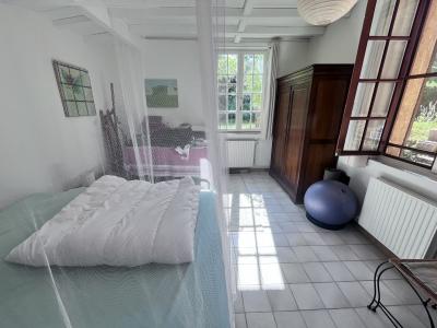 Detached House with Landscaped Garden