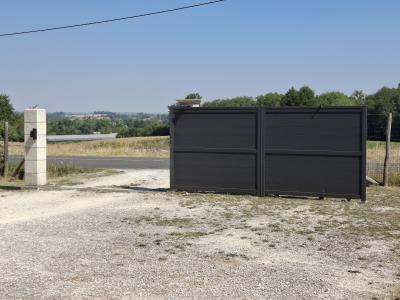 Detached Country House with Large Garden