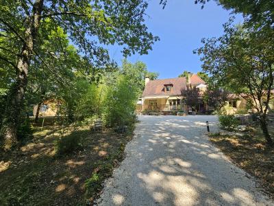 Main House with Guest Cottage and Large Garden