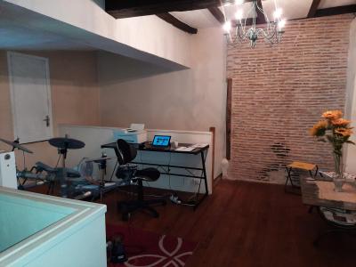 Fully Renovated Village House with Courtyard