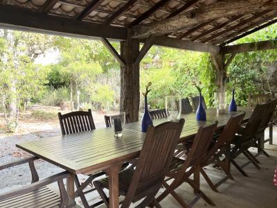 Bourgeoise Manor House in 5 Hectares with Pool and More