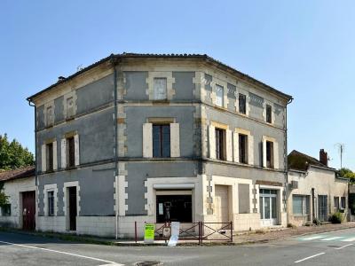 Vast Town House with Lots of Potential