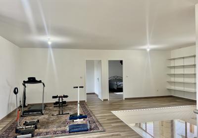 Contemporary Perigourdine Detached House with Swimming Pool