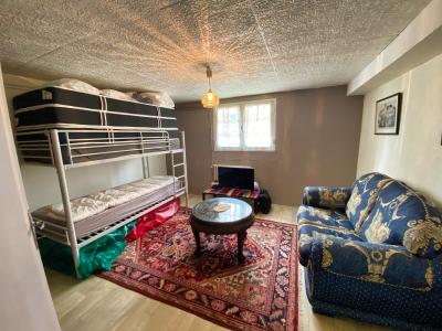 Detached Country House with Landscaped Garden