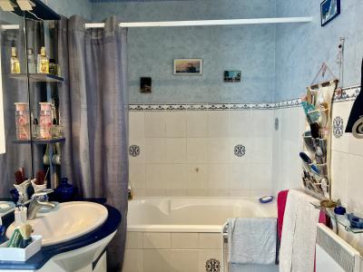 Detached House and Large Garden with Open Views