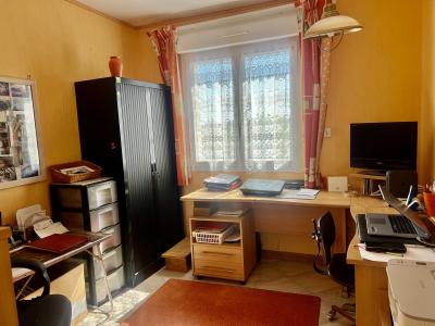 Detached House and Large Garden with Open Views