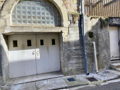 Town House with Business Opportunity