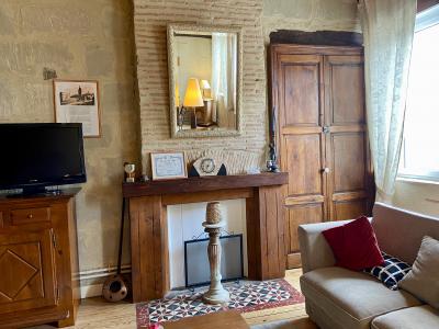 Town House with Business Opportunity