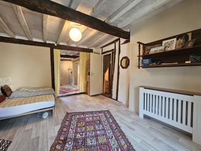 Delightful House with Garden in Great Location