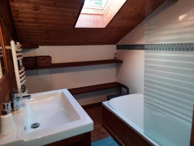 Detached Country House with Outbuilding