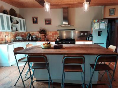 Detached Country House with Outbuilding