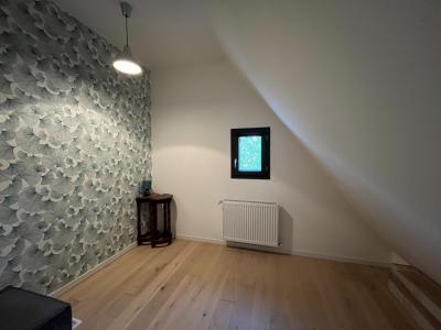 Recently Renovated Detached Country House with Pool