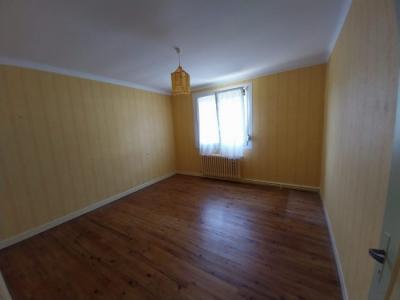 Detached House with Garden