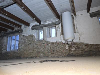 Detached House to Renovate with Garden