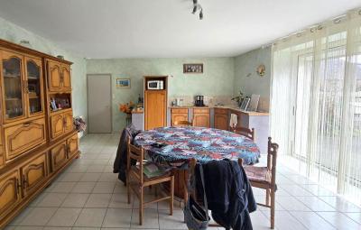 Detached House with Guest Gite Accommodation