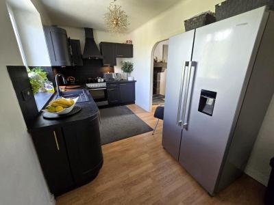 Detached House with Garden with Open View