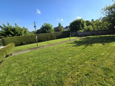 Beautiful Detached House with Mature Garden