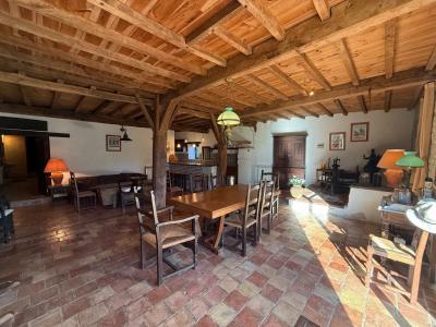 Beautiful Country Home With Outbuilding And Swimming Pool