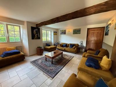 Renovated Farmhouse With Swimming Pool and Land