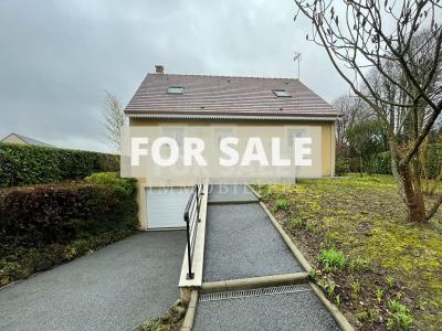 Detached Country House with Garden