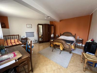Charming Detached Country House with Pool