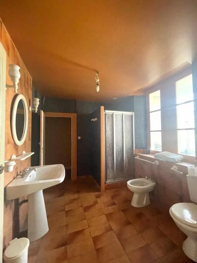 Charming Property In Lovely Location