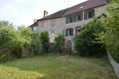 SLD02524 - Under Offer with Cle France