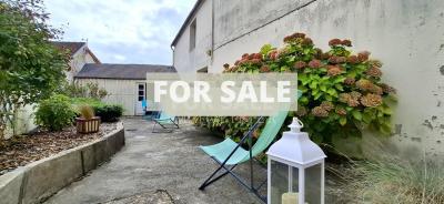 Town House with Neat Garden