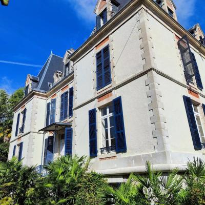Superb Chateau in 4 Hectares of Parkland Gardens