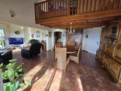 Beautiful House with Panoramic Views