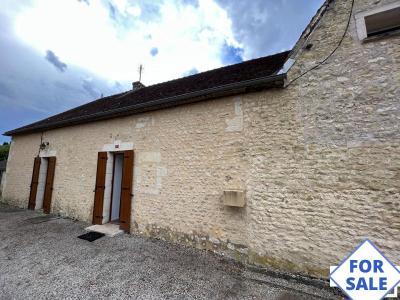 Detached Country House with Outbuilding