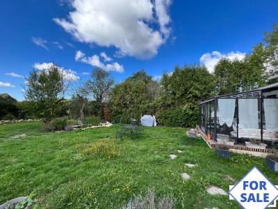 Cottage with Lovely Garden Near to Rural Village