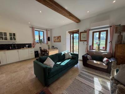 Beautiful Family House with Guest Gite and Pool