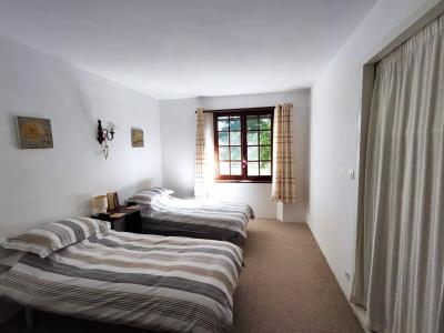 Country Home With Magnificent Views To The Pyrenees Mountains With Garden And Pool