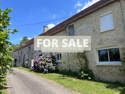 Lovely Country House with Outbuilding