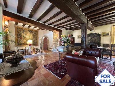 Beautiful Detached 16th Century Manor House