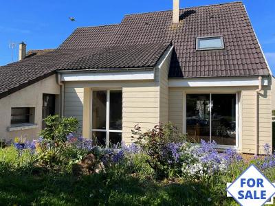 Detached House with Landscaped Garden