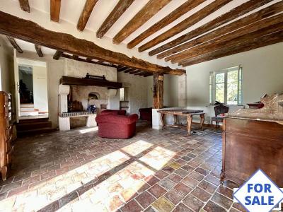 Detached Country House with Outbuildings