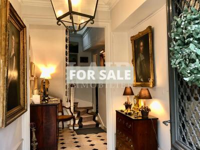 Stunning Mansion House with Landscaped Garden