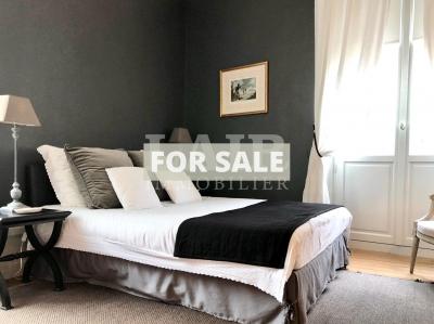 Stunning Mansion House with Landscaped Garden