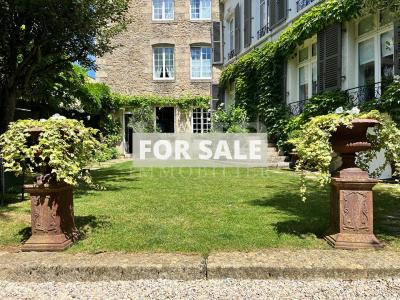 Stunning Mansion House with Landscaped Garden